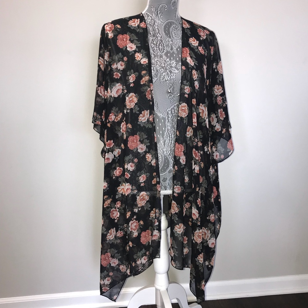 Beautiful Pink Rose Kimono shawl